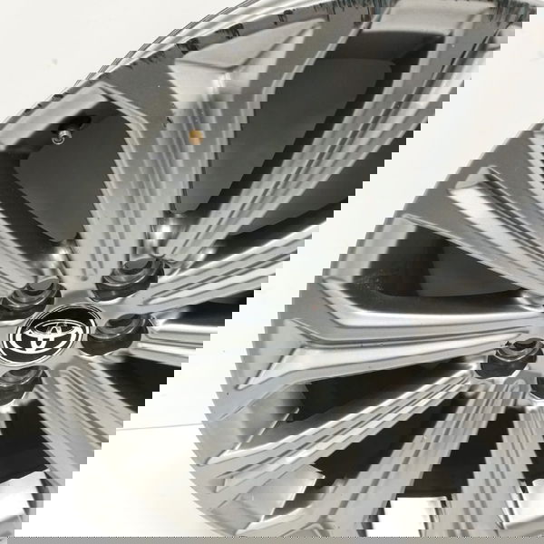 Roda Aro 17 Toyota Corolla Xei 2022 N3