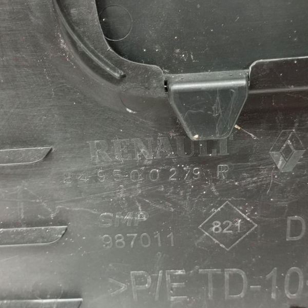 Acabamento Direito Forro Porta Malas Renault Captur 2018