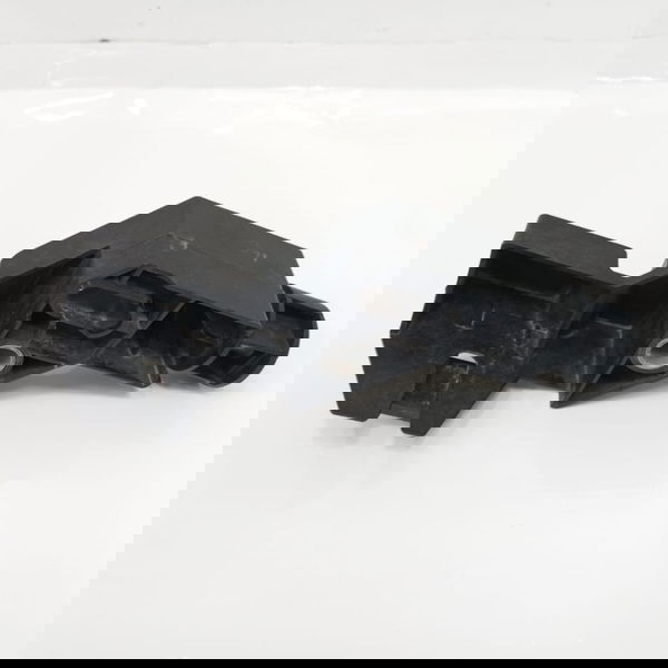 Suporte Direito Painel Frontal Ford Ka 2017