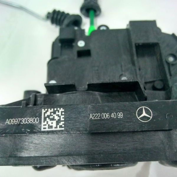 Fechadura Porta Traseira Direita Mercedes Benz C180 2018