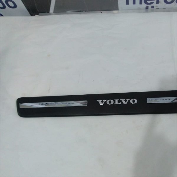 Soleira Dianteira Direita Volvo Xc60 T5 2014