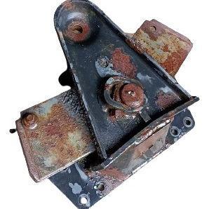 Suporte Esquerdo Molas Mercedes Benz 1938s 2004