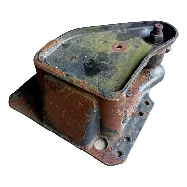 Suporte Esquerdo Mola Traseira Mercedes Benz 1938s 2004