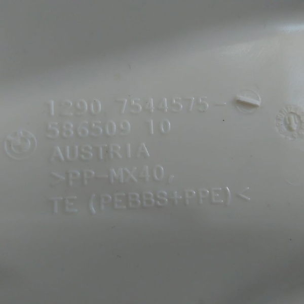 Caixa De Fusível Bmw 318 2011