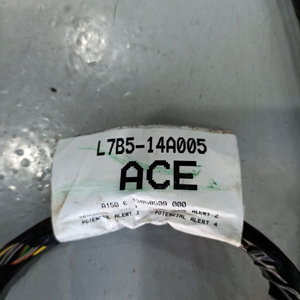 Chicote Carroceria Ford Ka Se 1.0 3cc 2021 L7b514a005