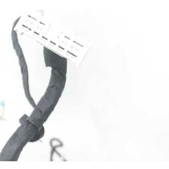 Chicote Banco Dianteiro Direito Bmw X1 2013 9131735