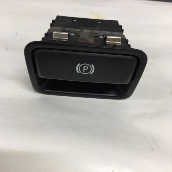 Botão Freio De Mão Mercedes Benz A200 1.6 2015