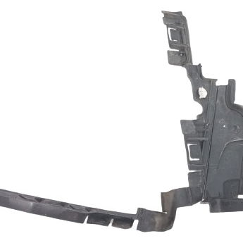 Defletor Inferior Radiador Mercedes C250 2011 Detalhe