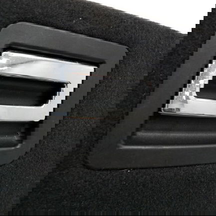 Tampão Porta Malas Porsche Cayenne v6 2016