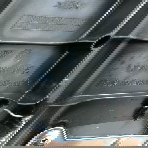 Acabamento Tampa Traseira Porsche Cayenne v6 2016