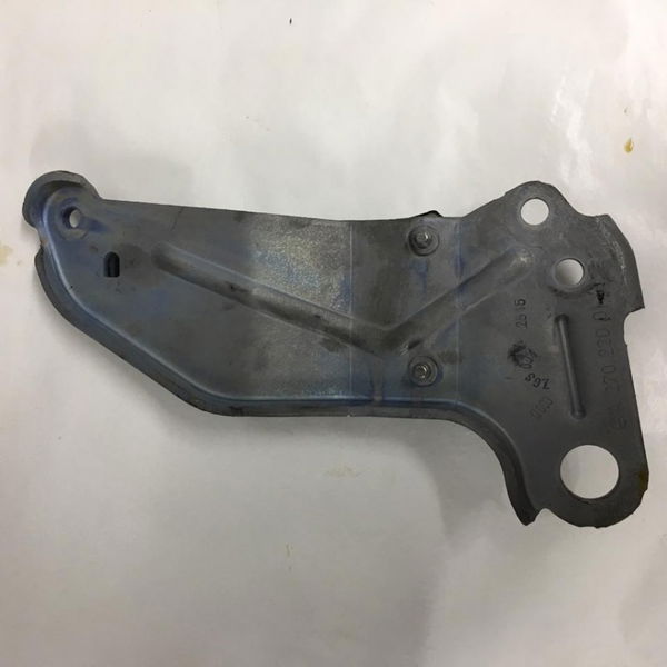 Suporte A2702200141 Mercedes Benz A200 1.6 2015