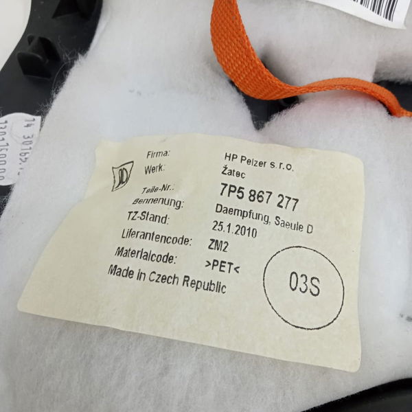 Acabamento Esquerdo Porta Malas Porsche Cayenne V6 2016