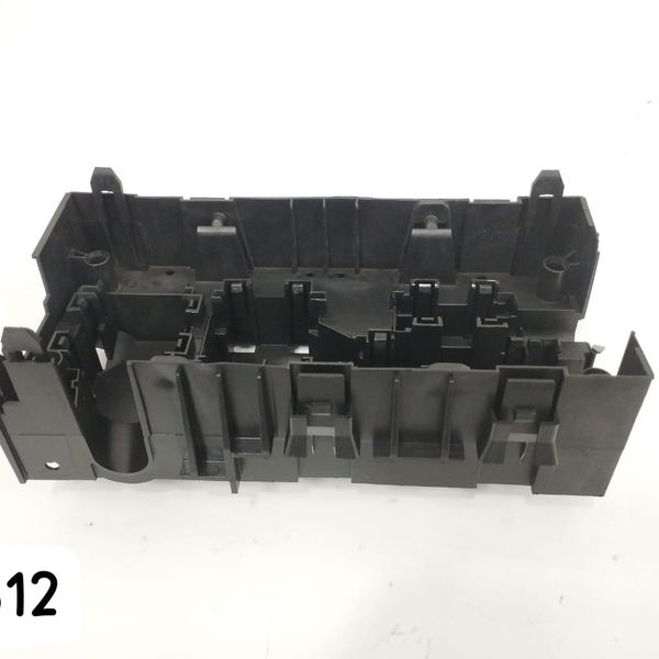 Base Suporte Caixa Fusível Dodge Journey 2012