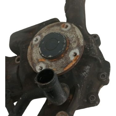 Carcaça Bomba Da Água Mercedes Benz Axor 1933 2012