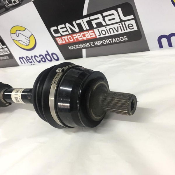 Eixo Homocinética Mercedes Benz A200 1.6 2015 Lado Direito