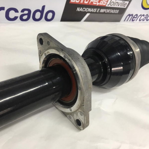 Eixo Homocinética Mercedes Benz A200 1.6 2015 Lado Direito