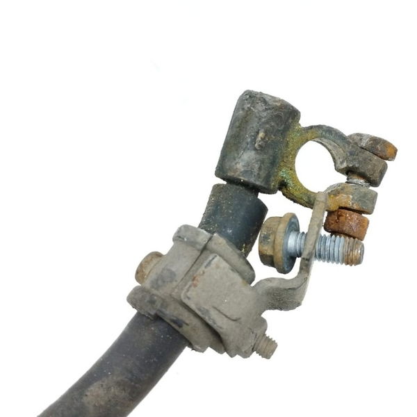 Cabo Positivo Bateria Mercedes Benz Axor 1933 2012