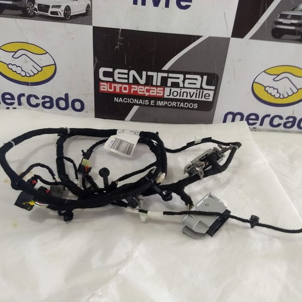 Chicote Tampa Traseira Jeep Compass 2017 2018