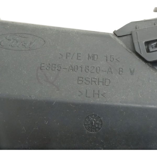 Difusor De Ar Condicionado Central Lado Esq Ford Ka 2015