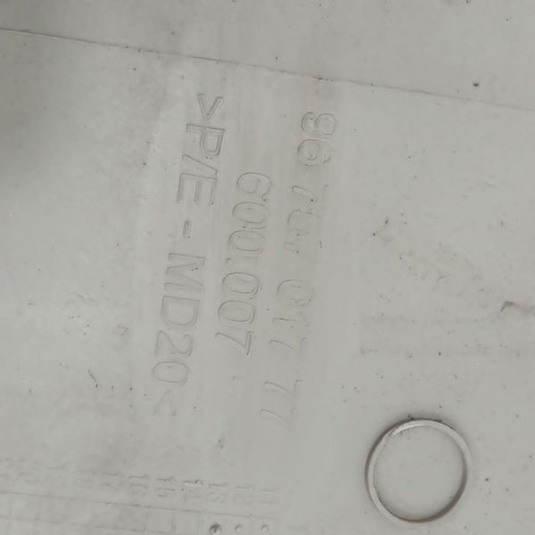 Moldura Superior Coluna Central Esquerdo C3  Exclusive 2014