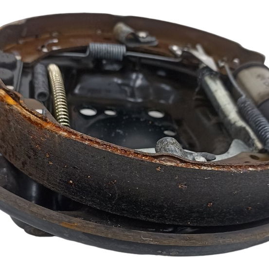 Base Suporte Tambor Traseiro Esquerdo Ford Ka 2015