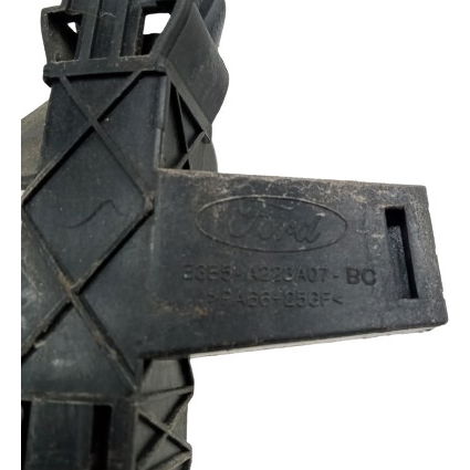 Guia Vidro Porta Dianteira Esquerda Ford Ka 2015