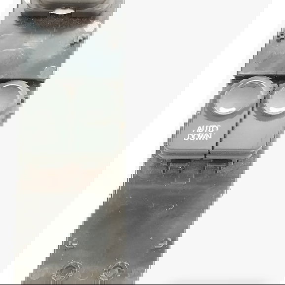 Botão Comando Vidro Porta Dianteira Esquer Hyundai Hb20 2019