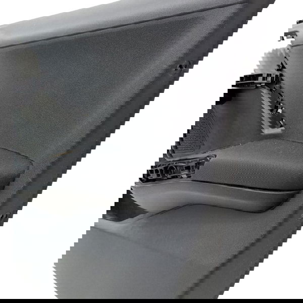 Forro Porta Dianteira Direita Peugeot 208 2016 Meia Detalhe