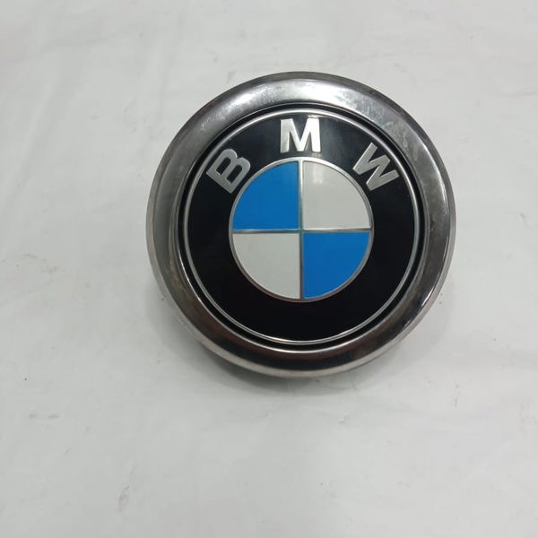 Maçaneta Emblema Tampa Traseira Bmw 120i 2016 7270728