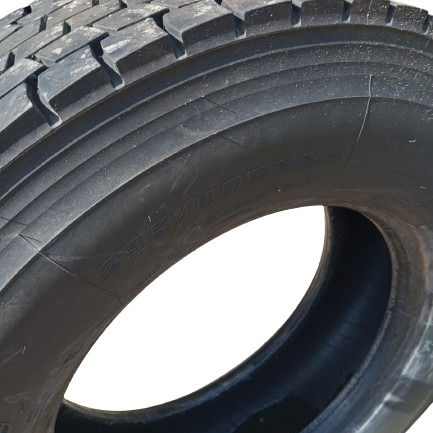 Pneu 295/80r22.5 152/148m M736 Tração Bridgestone