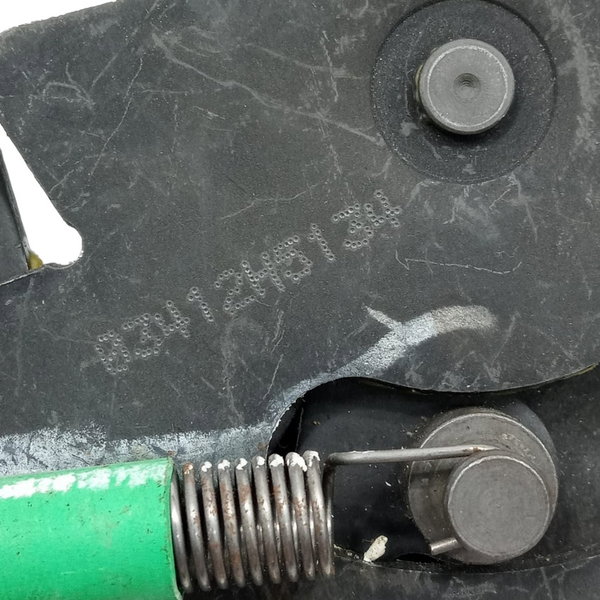 Fechadura Trava Banco Traseiro Esquerdo Dodge Journey 2012