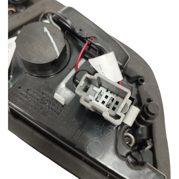 Lanterna Esquerda Tampa Traseira Jeep Compass 2020 Riscos Esquerdo Vermelho