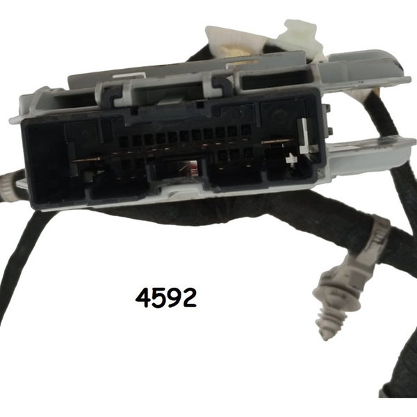 Chicote Tampa Traseira Jeep Compass Gasolina 2020