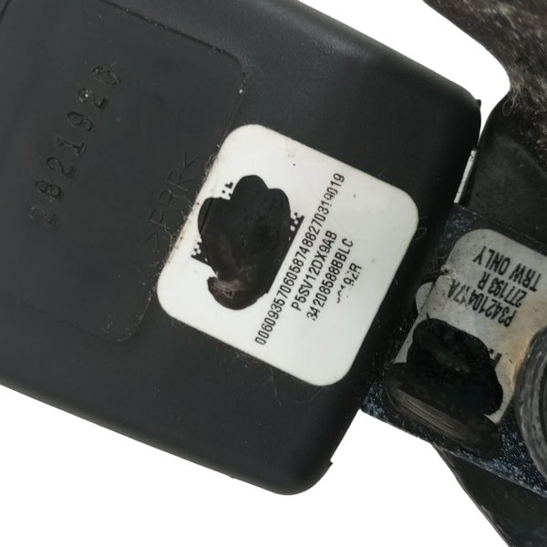 Engate Cinto Traseiro Central Jeep Compass Gasolina 2020