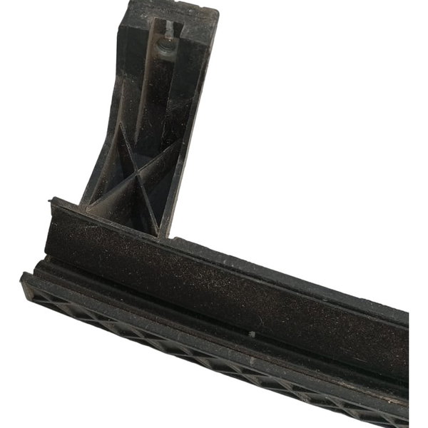 Guia Vidro Traseiro Esquerdo Ford Ka 1.0 3cc 2020 Preto