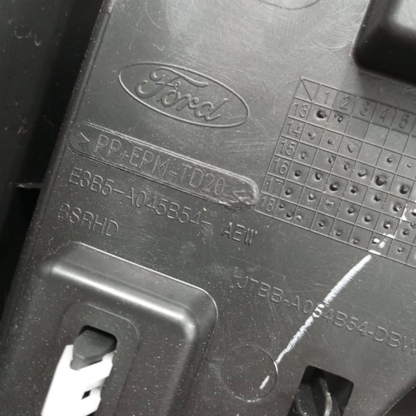 Console Central Ford Ka 1.0 3cc 2020 Detalhe