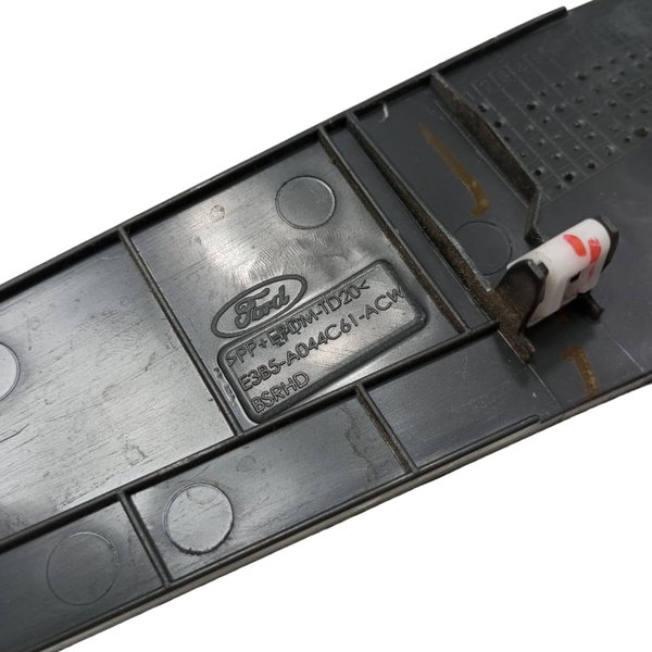 Moldura Painel Direito Ford Ka 1.0 3cc 2020 E3b5a044c61acw