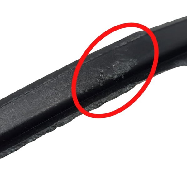 Moldura Esquerda Farol Auxiliar Ford Ka 1.0 2020 Detalhe Preto Esquerdo