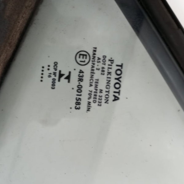 Vidro Fixo Traseiro Direito Toyota Corolla Gli 1.8 2017