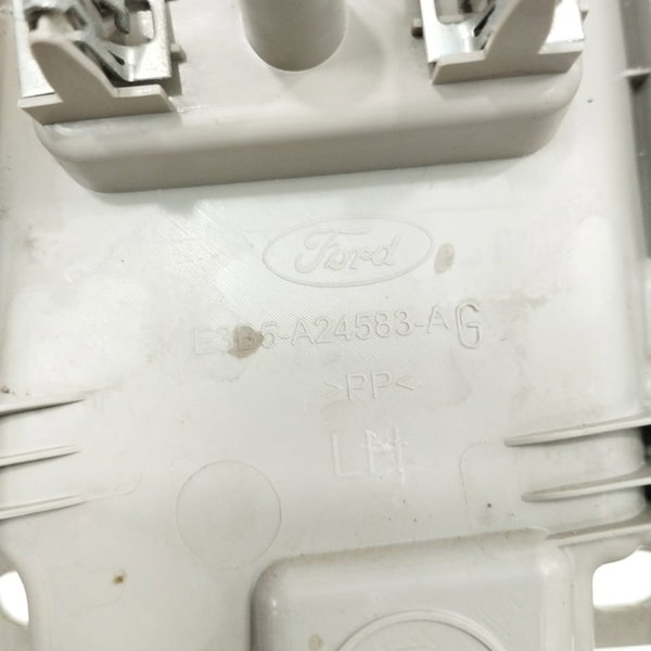 Acabamento Esquerdo Coluna Central Ford Ka 2020
