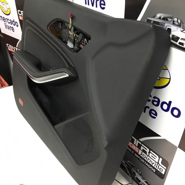 Forro De Porta Dianteiro Esquerdo Mercedes Cla 200 1.6 2015