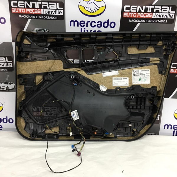 Forro De Porta Dianteiro Esquerdo Mercedes Cla 200 1.6 2015
