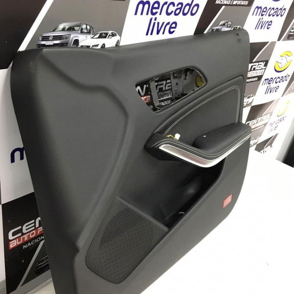 Forro De Porta Dianteiro Direito Mercedes Cla 200 1.6 2015