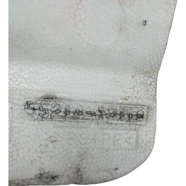Isopor Assoalho Dianteiro Esquerdo Toyota Corolla Gli 2017