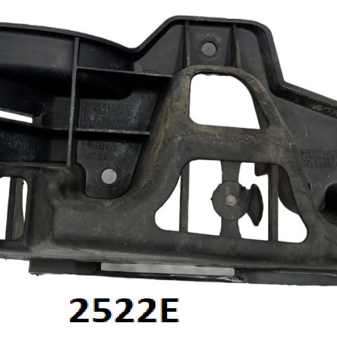 Guia Parachoque Traseiro Esquerdo Range Rover Sport 5.0 2012