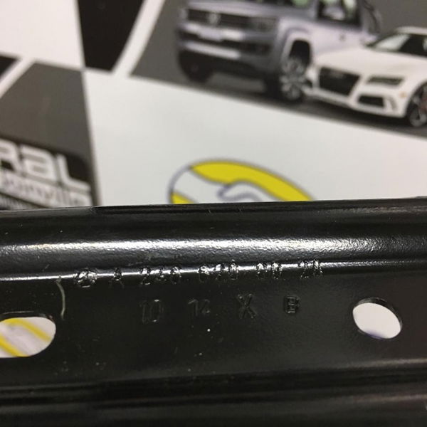 Suporte Bateria Mercedes Benz Cla 200 2015