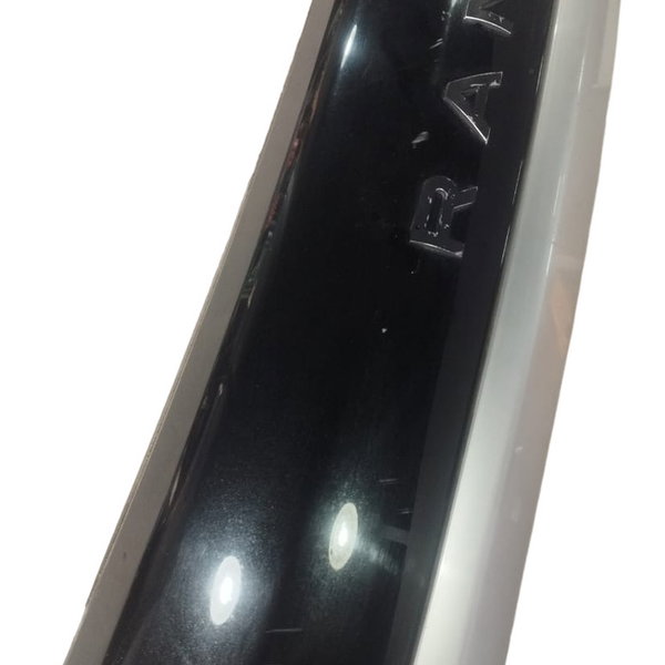 Aplique Tampa Traseira Range Rover Sport 5.0 2012 Preto