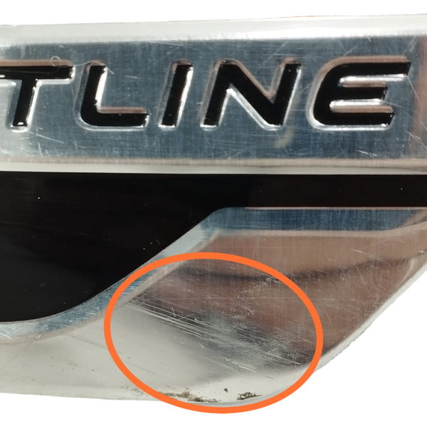 Emblema Comfortline Dianteiro Direito Vw Nivus 1.0 2022