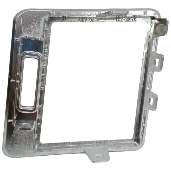 Moldura Direita Difusor Painel Range Rover Sport 5.0 2012