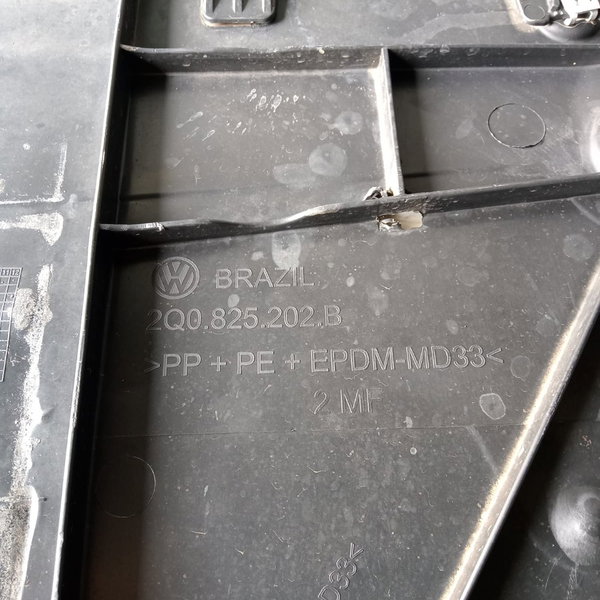 Protetor Defletor Dir Assoalho Vw Nivus 1.0 Comfortline 2022